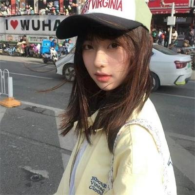 月亮与蛋糕